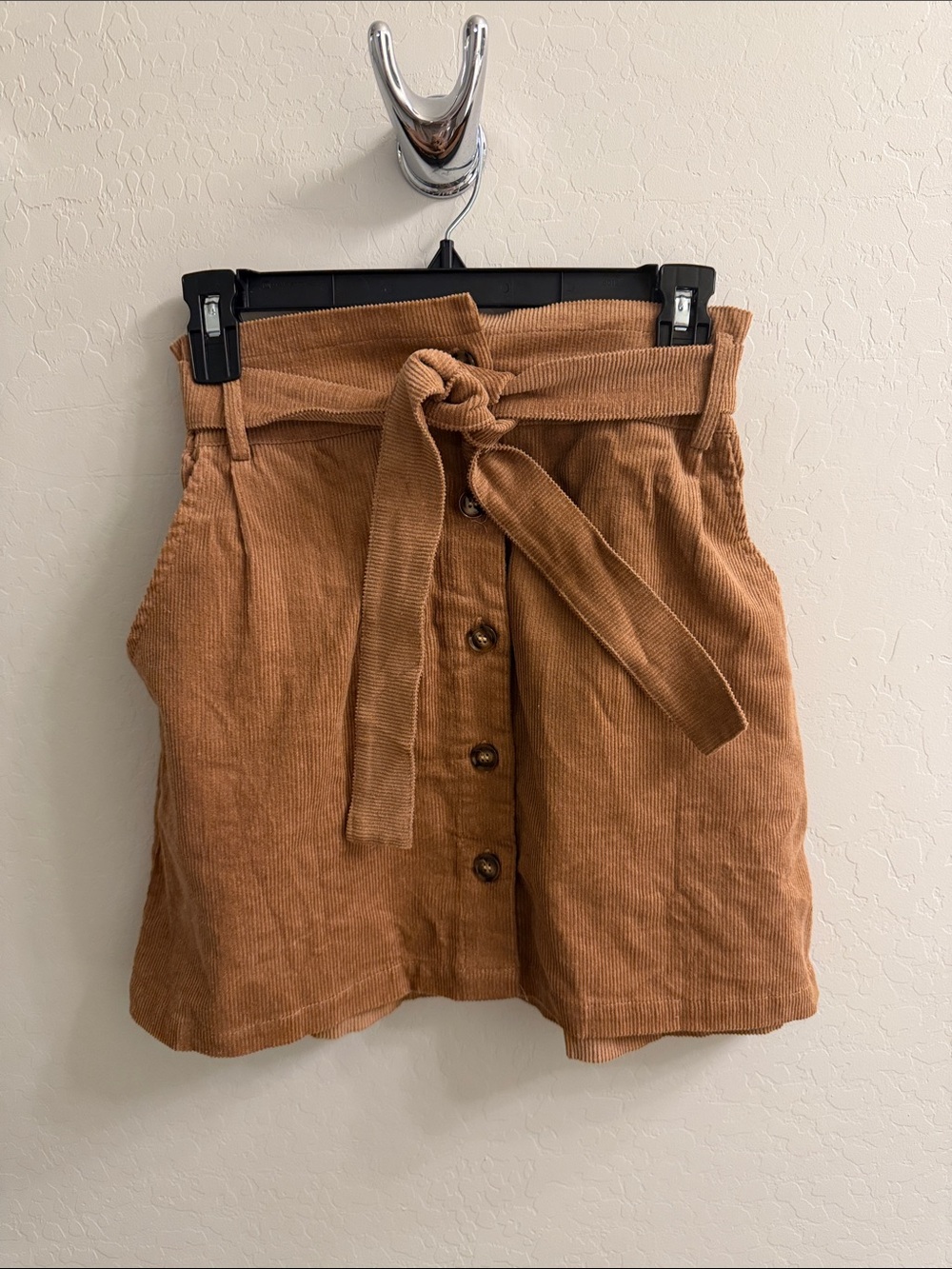 High-Waist Tie-Belt Corduroy Skirt in Camel